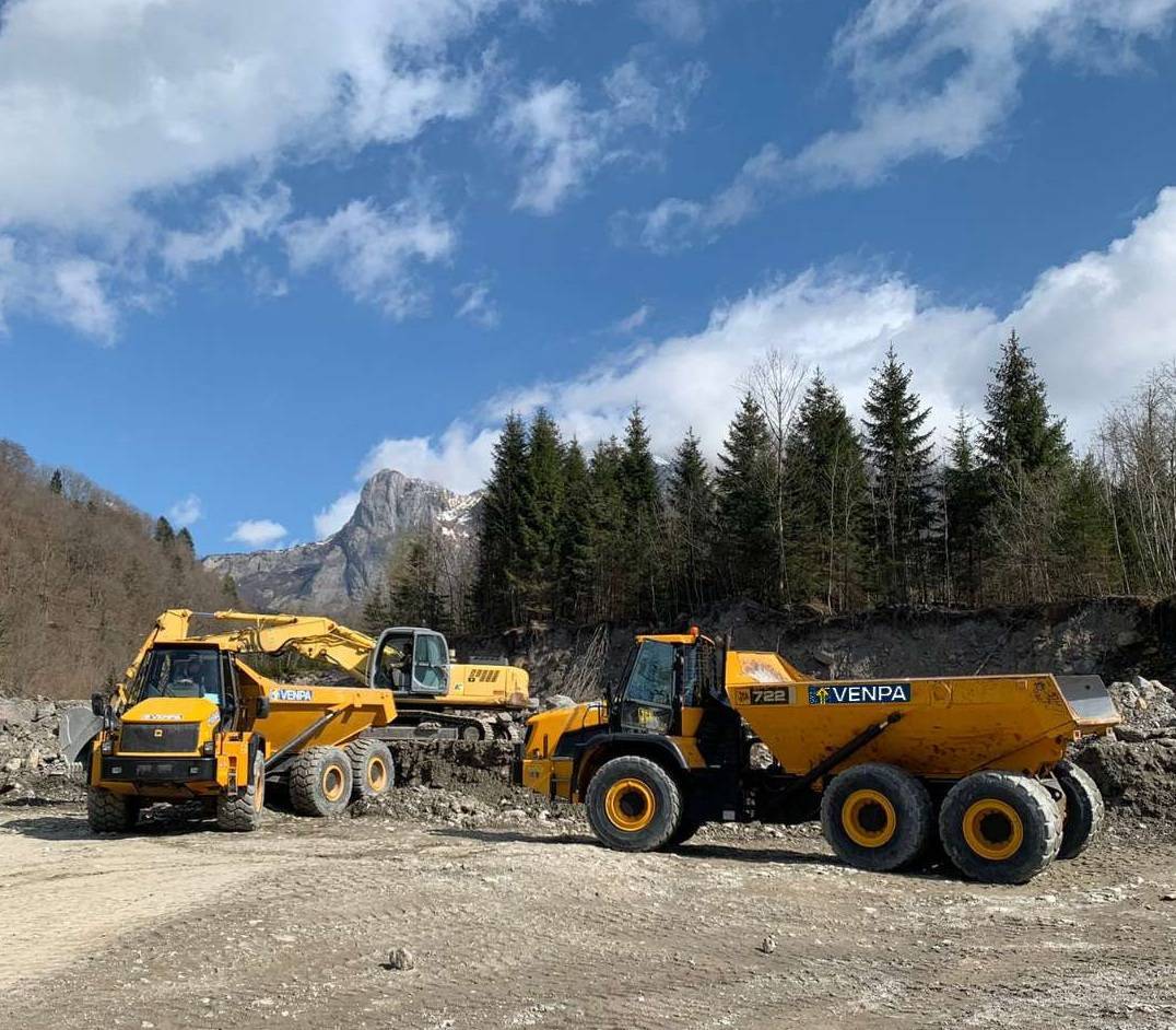 Noleggio dumper: quando servono, quanto costano...